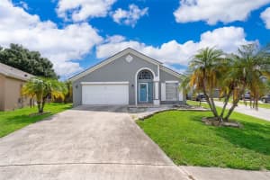 603 CYPRESS TREE COURT, ORLANDO, FL 32825 Sold 08/11/25