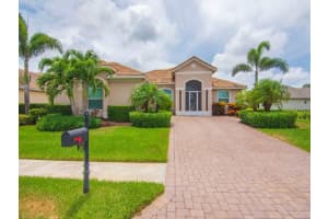 8255 Heather Ct, VERO BEACH