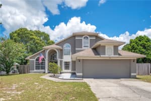 1061 Providence Ln, OVIEDO