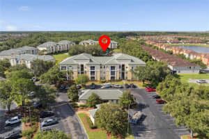 8816 Dunes Ct #303, KISSIMMEE