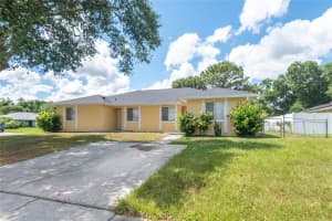 5846 WILLOW LEAF COURT, ORLANDO, FL 32807 - MLS#MFRO6321625