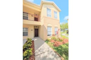 2816 Club Cortile Cir #a, KISSIMMEE