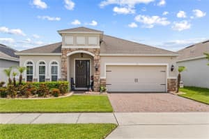 337 MEADOW POINTE DR, HAINES CITY, FL 33844 Sold 07/31/25