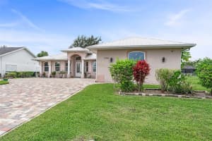 2416 8TH AVENUE, CAPE CORAL, FL 33990 - MLS#MFRO6321739