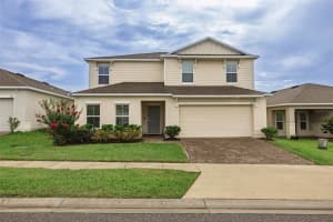 565 Ogelthorpe Dr, DAVENPORT