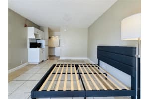 7900 ORANGE BLOSSOM TRAIL, ORLANDO, FL 32809 - MLS#MFRO6321838