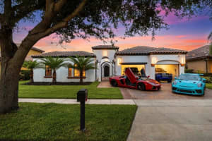 7733 Pointe Venezia Dr, ORLANDO