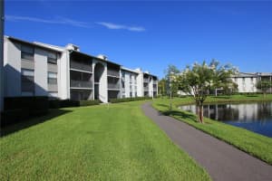 1131 S Pine Ridge Cir #1, SANFORD