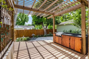 336 KALEY STREET, ORLANDO, FL 32806 Sold 08/27/25