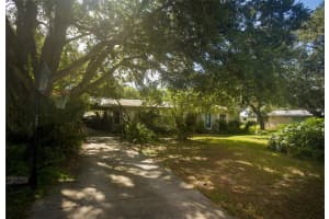 13010 PLUM LAKE CIRCLE, MINNEOLA, FL 34715 Sold 08/27/25
