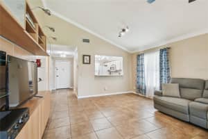 145 LAKESIDE CIRCLE, SANFORD, FL 32773 Sold 07/30/25