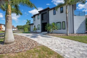 5708 EMERINGTON CRESCENT, ORLANDO, FL 32819 Sold 09/30/25