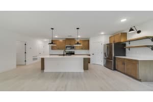 8010 SW HWY 484, OCALA, FL 34473 - MLS#MFRO6322086