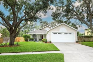 1052 ROYAL OAKS DRIVE, APOPKA, FL 32703 Sold 08/08/25