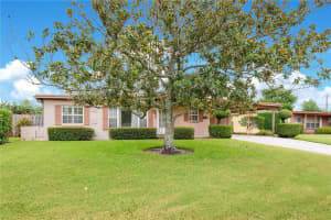 1318 ROSCOMARE AVENUE, ORLANDO, FL 32806 Sold 08/06/25