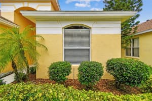 1041 CHERRY VALLEY WAY, ORLANDO, FL 32828 Sold 08/05/25