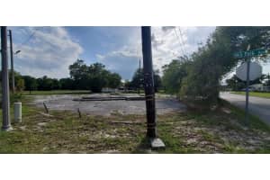 602 PARK AVE, APOPKA, FL 32703 Sold 08/15/25