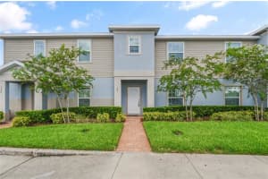141 Claire Ln, DAVENPORT