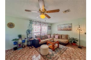 1219 KEMPTON CHASE PARKWAY, ORLANDO, FL 32837 - MLS#MFRO6322348