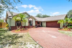 4523 WYNDCLIFF CIRCLE, ORLANDO, FL 32817 - MLS#MFRO6322482