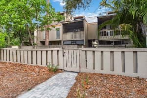 108 Crown Oaks Way, LONGWOOD