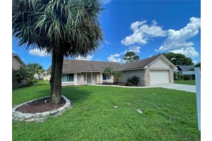 1576 Crossbeam Dr, CASSELBERRY