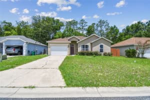 419 Cierra Oaks Cir, LADY LAKE