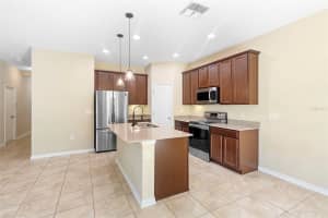 215 LAKESHORE DRIVE, DAVENPORT, FL 33837 - MLS#MFRO6322669