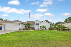 8325 105th Ct, VERO BEACH