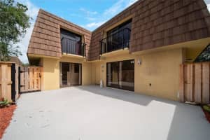 5365 ELM COURT, ORLANDO, FL 32811 Sold 08/22/25