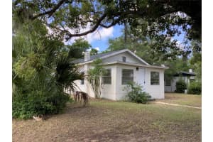 200 DOANE AVENUE, EUSTIS, FL 32726 - MLS#MFRO6322775