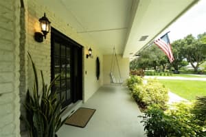 7233 BRANCHTREE DRIVE, ORLANDO, FL 32835 - MLS#MFRO6322780