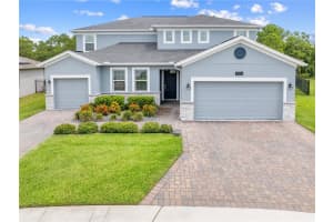 2412 Camden Park Ave, DAVENPORT