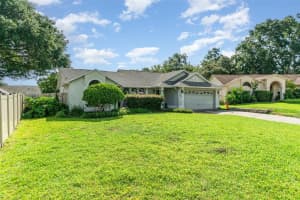 923 FRESHMEADOW COURT, APOPKA, FL 32703 Sold 08/22/25