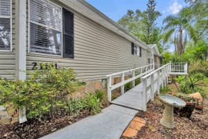 21141 WOLF BRANCH ROAD, MOUNT DORA, FL 32757 Sold 10/30/25