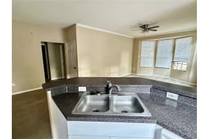 6324 RALEIGH STREET, ORLANDO, FL 32835 - MLS#MFRO6323141