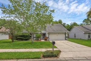 1027 WEAVER DRIVE, OVIEDO, FL 32765 Sold 08/14/25