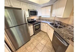 1932 LAKE ATRIUMS CIRCLE, ORLANDO, FL 32839 - MLS#MFRO6323213