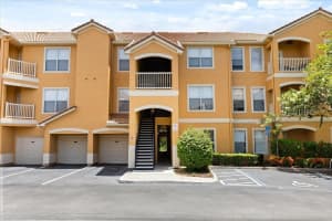 8842 VILLA VIEW CIRCLE, ORLANDO, FL 32821 Sold 08/29/25