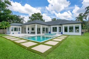 4210 WATERFRONT PARKWAY, ORLANDO, FL 32806 - MLS#MFRO6323264