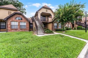 415 Lakepointe Dr #207, ALTAMONTE SPRINGS