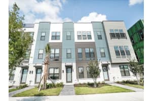 2062 PACKING DISTRICT WAY, ORLANDO, FL 32804 - MLS#MFRO6323297