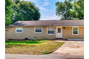 204 HOLLY DRIVE, ORANGE CITY, FL 32763 Sold 10/17/25
