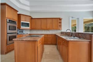 8527 SUMMERVILLE PLACE, ORLANDO, FL 32819 - MLS#MFRO6323628