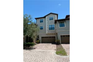 8512 Player Point Dr, DAVENPORT