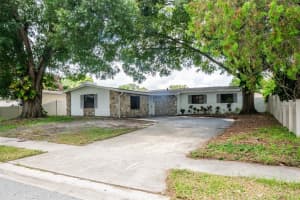 849 FORESTER AVENUE, ORLANDO, FL 32809 - MLS#MFRO6323731