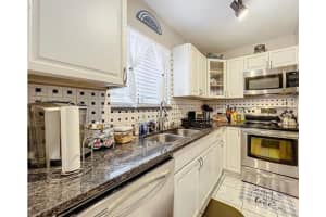 1350 WINTER GREEN WAY, WINTER GARDEN, FL 34787 - MLS#MFRO6323839