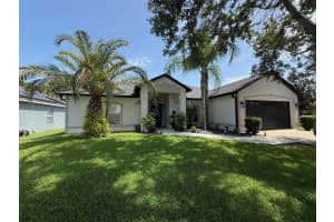 219 Compass Rose Dr, GROVELAND
