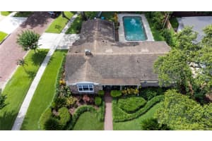 1228 SPRING LAKE DRIVE, ORLANDO, FL 32804 - MLS#MFRO6323910