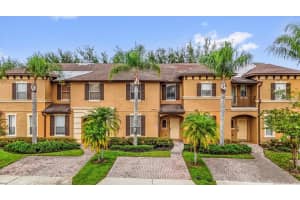 2020 CALABRIA AVENUE, DAVENPORT, FL 33897 - MLS#MFRO6323953